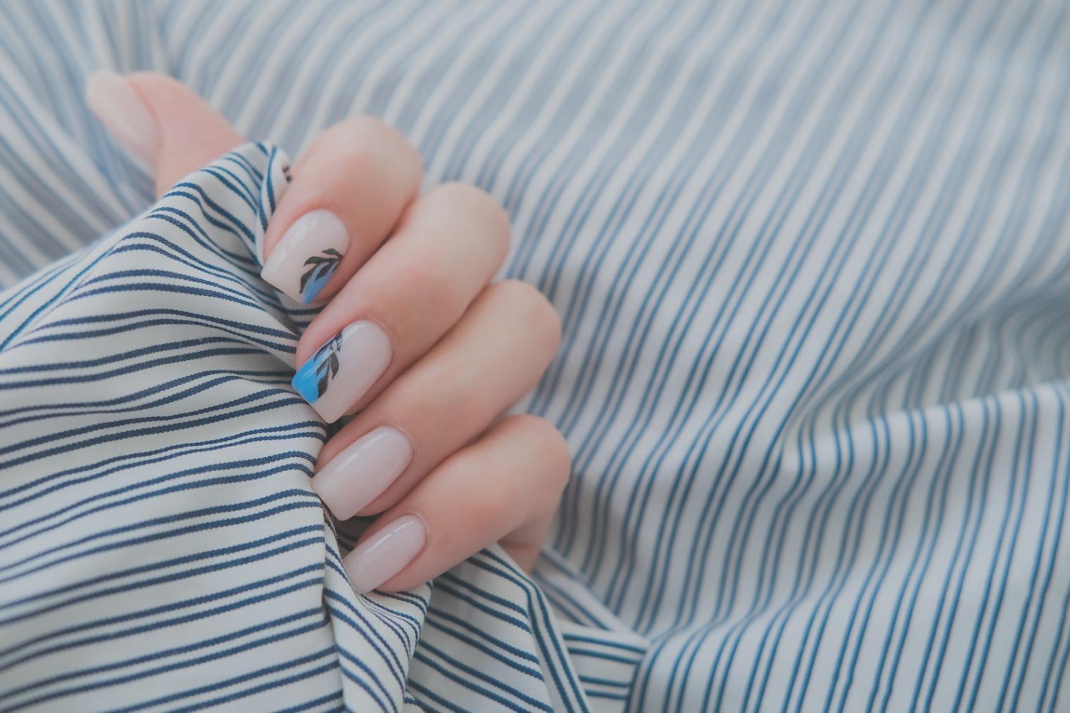 Tecniche avanzate di nail art moderna